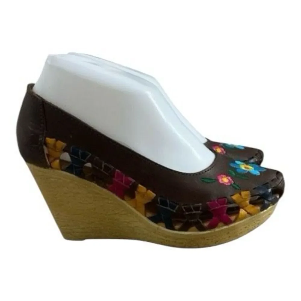 Handmade Leather Huarache Wedge Size 7 Brown Floral Embroidered Mexico Heels